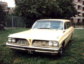 1961 PONTIAC BONNEVILLE SAFARI